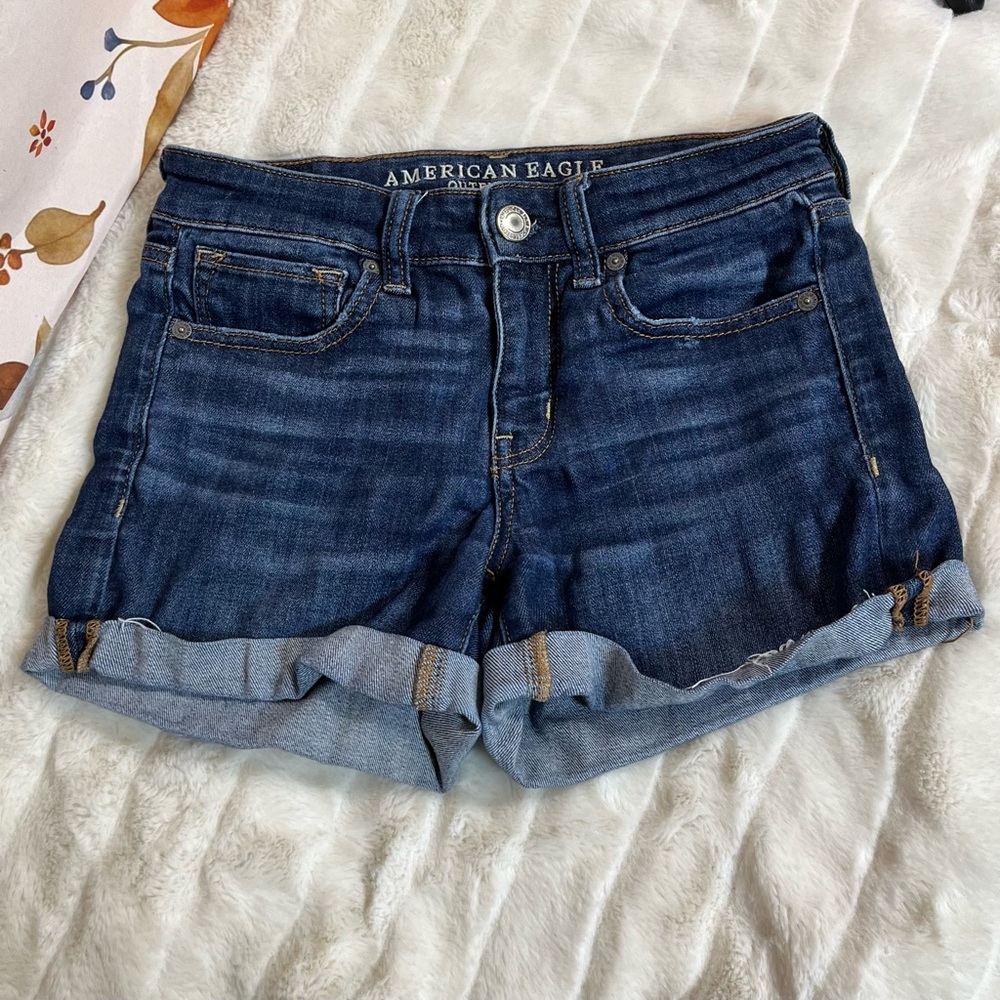 American Eagle 4/27 Midi Cuffed Spring Summer Denim Classic Preppy Jean Shorts